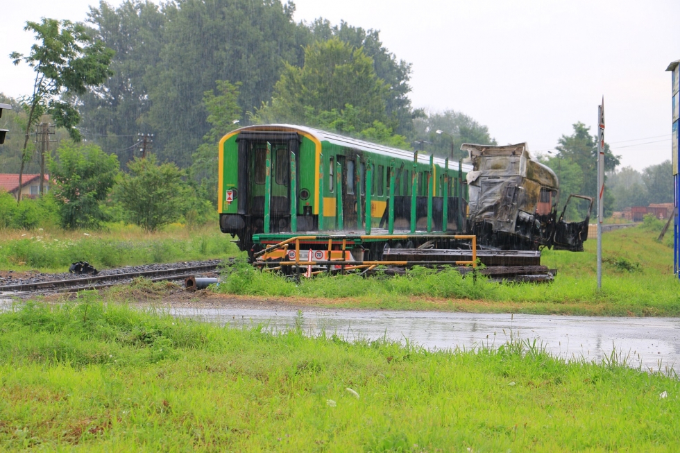 Barcson kamionnal ütközött Szombathely - Pécs vonat