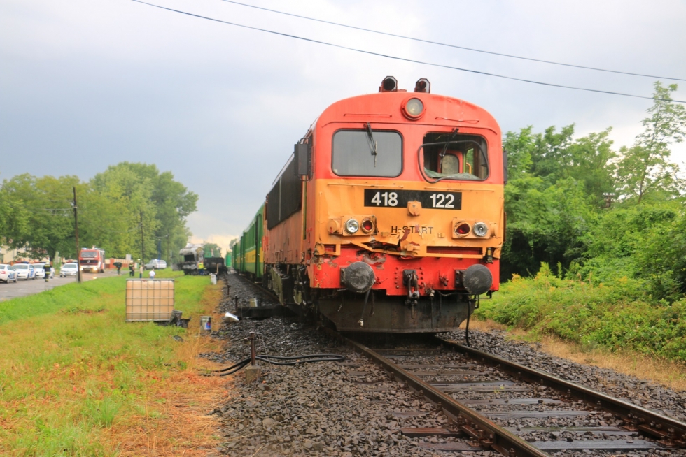 Barcson kamionnal ütközött Szombathely - Pécs vonat